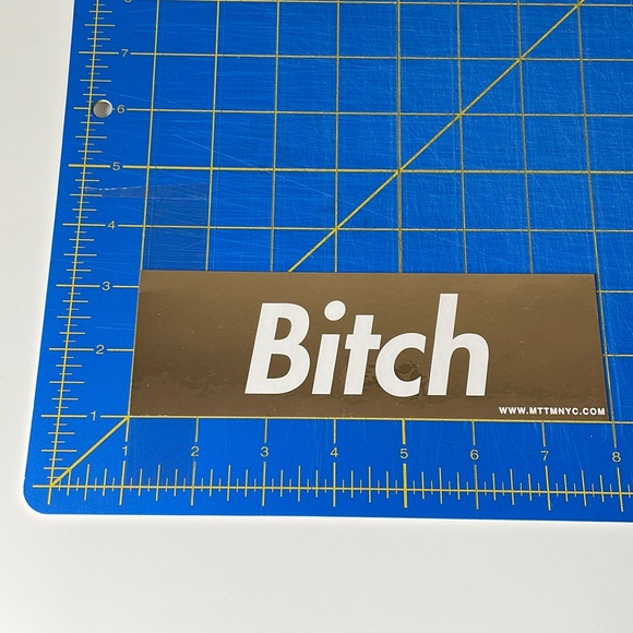 Married to the mob gold B!TCH sticker - Picture 2 of 4